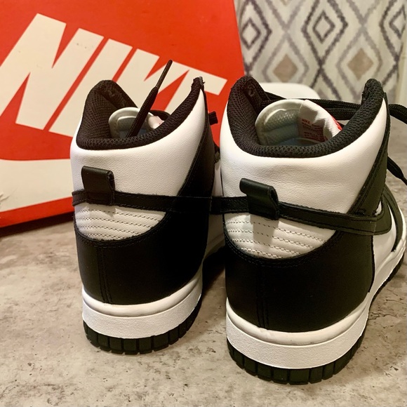 Panda Dunks - Picture 6 of 11